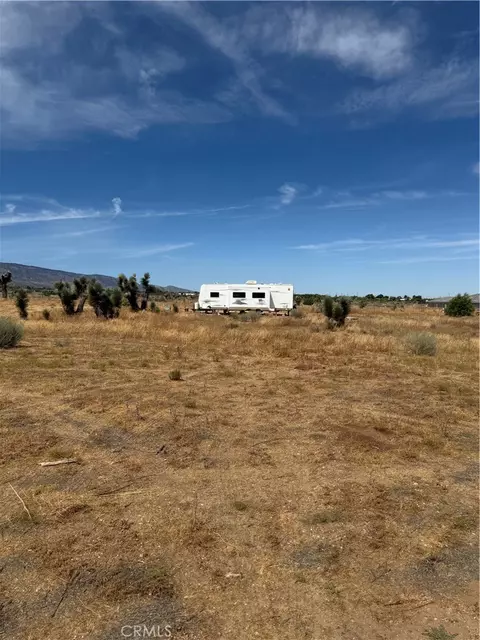 9934 Lager, Phelan, CA 92371 photo 6