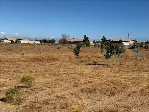 9934 Lager, Phelan, CA 92371 photo 11