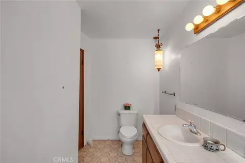 Bath - 31552 Carson, Lucerne Valley, CA 92356 photo 1 of 3