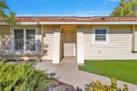 Exterior - 9018 Guava, Hesperia, CA 92345 photo 2 of 6