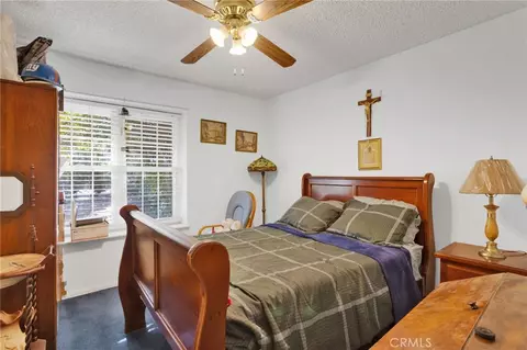 Bedroom - 9018 Guava, Hesperia, CA 92345 photo 2 of 2