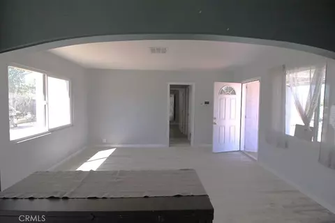 Living - 25567 Bejoal, Barstow, CA 92311 photo 1 of 1