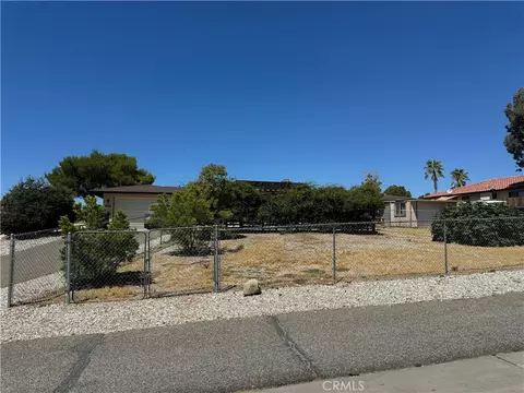 Exterior - 16339 Wato Rd, Apple Valley, CA 92307 photo 13 of 13