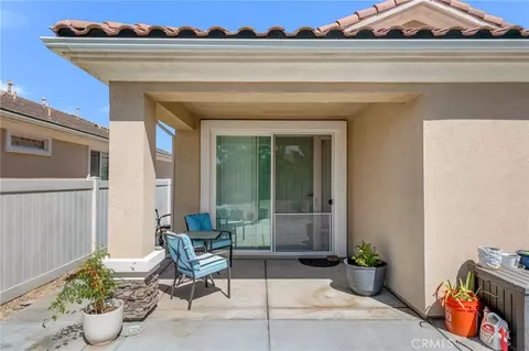 Exterior - 11122 Avonlea Rd, Apple Valley, CA 92308 photo 5 of 6