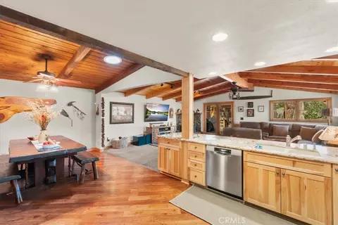 Dining - 5360 Orchard, Wrightwood, CA 92397 photo 4 of 5