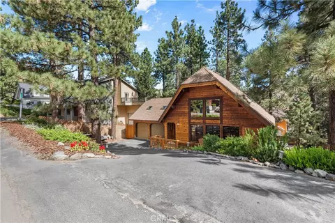 Exterior - 26723 Raven, Wrightwood, CA 92397 photo 2 of 10