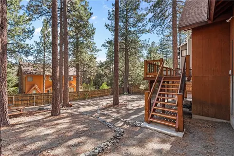 Exterior - 26723 Raven, Wrightwood, CA 92397 photo 8 of 10