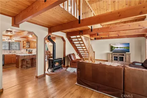 Entry Way - 26723 Raven, Wrightwood, CA 92397 photo 2 of 6