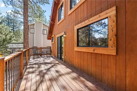 Exterior - 26723 Raven, Wrightwood, CA 92397 photo 5 of 10