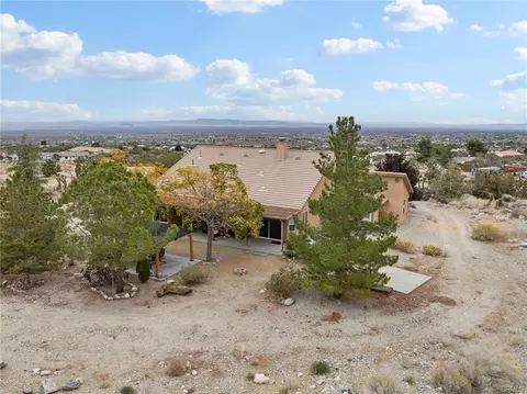 View/Area - 10160 Pineview Rd, Pinon Hills, CA 92372 photo 6 of 6
