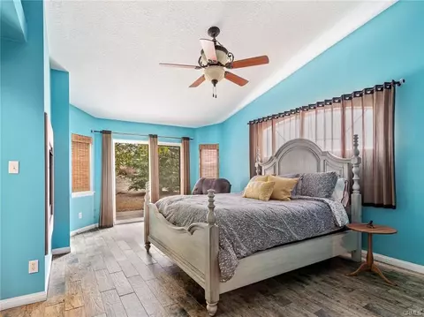 Bedroom - 10160 Pineview Rd, Pinon Hills, CA 92372 photo 7 of 8