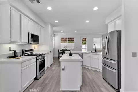 Kitchen - 15033 Henderson, Adelanto, CA 92301 photo 4 of 5
