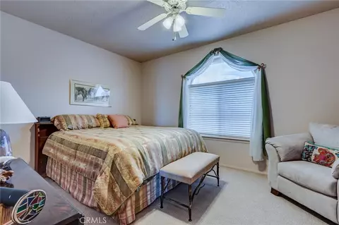 Bedroom - 8605 Cantel Ct, Oak Hills, CA 92344 photo 4 of 6