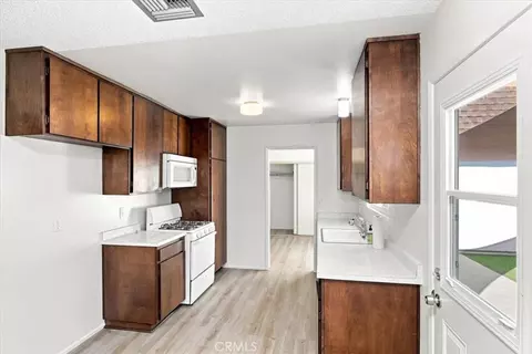 Kitchen - 828 E Highland Ave, Redlands, CA 92374 photo 1 of 4