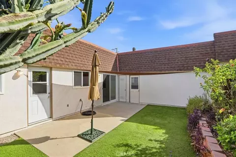 Exterior - 828 E Highland Ave, Redlands, CA 92374 photo 6 of 9