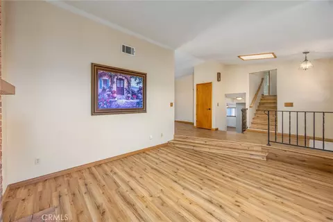 Living - 14605 Kokomo, Apple Valley, CA 92307 photo 6 of 6