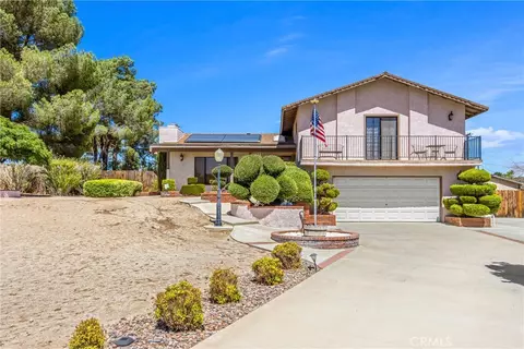 Exterior - 14605 Kokomo, Apple Valley, CA 92307 photo 4 of 11