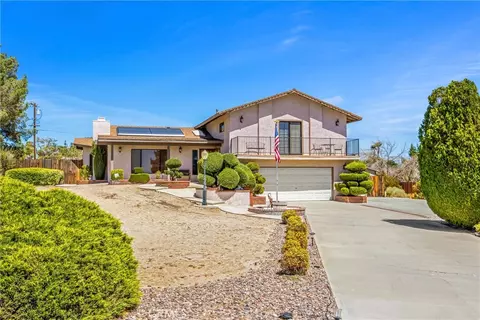 Exterior - 14605 Kokomo, Apple Valley, CA 92307 photo 2 of 11