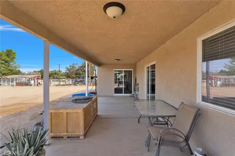 Exterior - 13240 Skiomah, Apple Valley, CA 92308 photo 2 of 5
