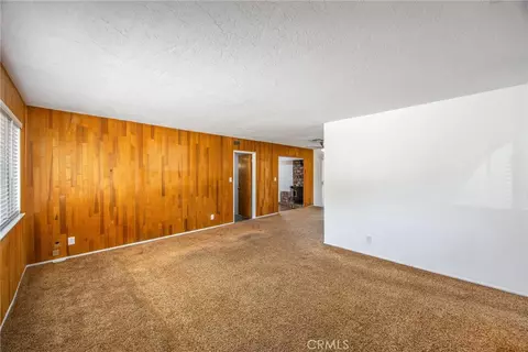 Living - 9419 Guava, Hesperia, CA 92345 photo 1 of 8