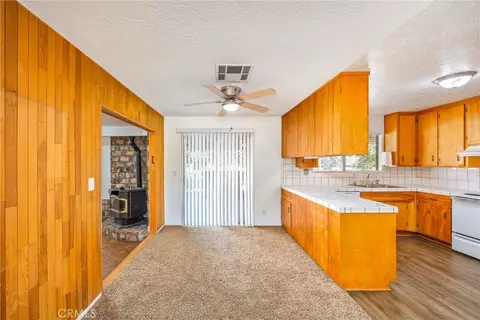 Entry Way - 9419 Guava, Hesperia, CA 92345 photo 1 of 1