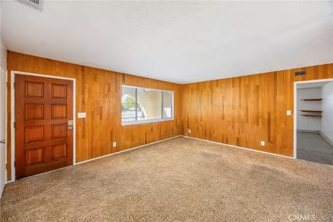 Living - 9419 Guava, Hesperia, CA 92345 photo 4 of 8