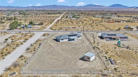 View/Area - 36115 Sutter, Lucerne Valley, CA 92356 photo 5 of 7