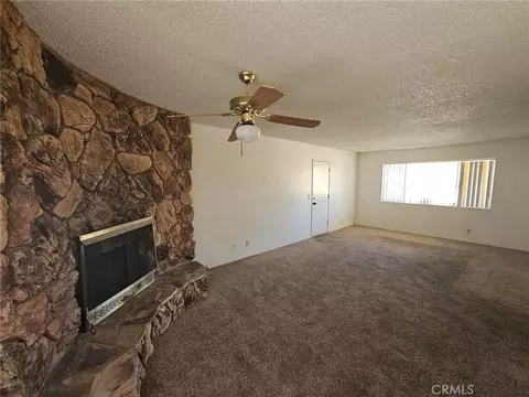 Living - 14150 Apple Vly, Apple Valley, CA 92307 photo 3 of 4