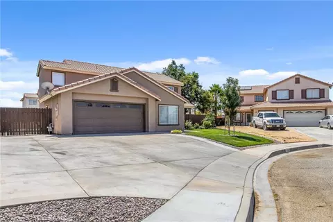 Exterior - 11483 Zuma Rd, Adelanto, CA 92301 photo 3 of 16