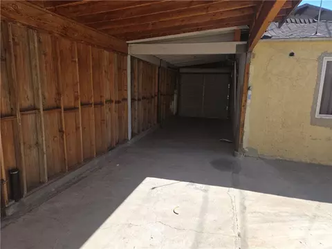 Exterior - 4910 Nobel St, Commerce, CA 90040 photo 5 of 5