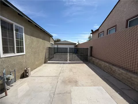 Exterior - 513 Mount Vernon Ave, Barstow, CA 92311 photo 3 of 4