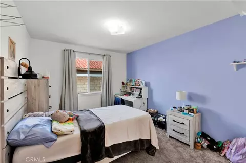 Bedroom - 16412 Pauhaska, Apple Valley, CA 92307 photo 4 of 9