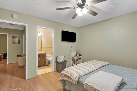 Bedroom - 20555 Sitting Bull, Apple Valley, CA 92308 photo 3 of 4