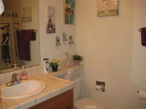Bath - 19109 Arthur, Apple Valley, CA 92308 photo 1 of 3