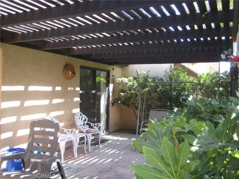 Exterior - 19109 Arthur, Apple Valley, CA 92308 photo 4 of 14