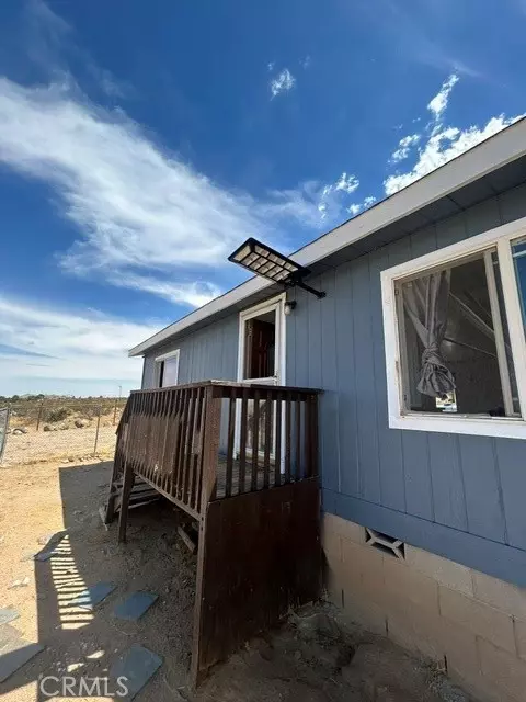 Exterior - 31616 Emerald Rd, Lucerne Valley, CA 92356 photo 2 of 2