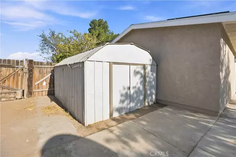 Exterior - 16070 Winnebago, Apple Valley, CA 92307 photo 3 of 10