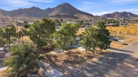View/Area - 16070 Winnebago, Apple Valley, CA 92307 photo 9 of 11