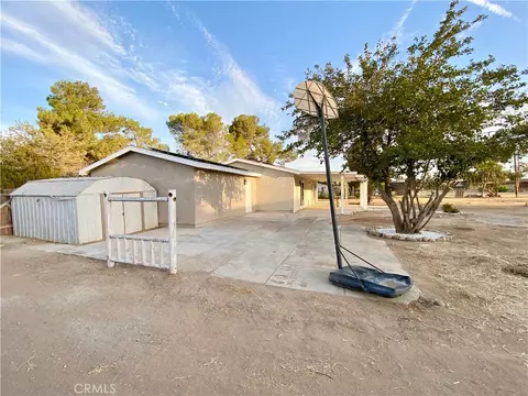 Exterior - 16070 Winnebago, Apple Valley, CA 92307 photo 7 of 14