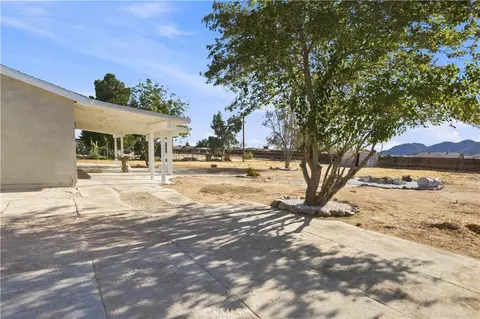 Exterior - 16070 Winnebago, Apple Valley, CA 92307 photo 4 of 10