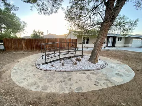 Exterior - 16070 Winnebago, Apple Valley, CA 92307 photo 4 of 14