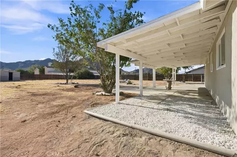 Exterior - 16070 Winnebago, Apple Valley, CA 92307 photo 9 of 10