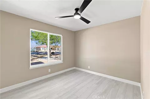 Bedroom - 16070 Winnebago, Apple Valley, CA 92307 photo 3 of 6