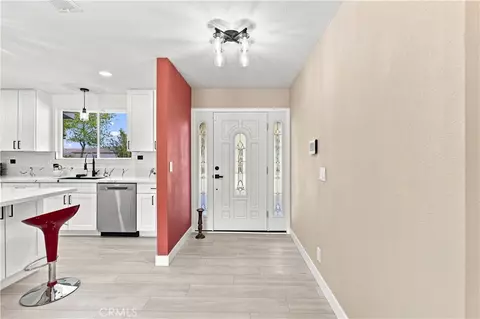 Entry Way - 16070 Winnebago, Apple Valley, CA 92307 photo 1 of 2
