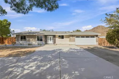 Exterior - 16070 Winnebago, Apple Valley, CA 92307 photo 1 of 10