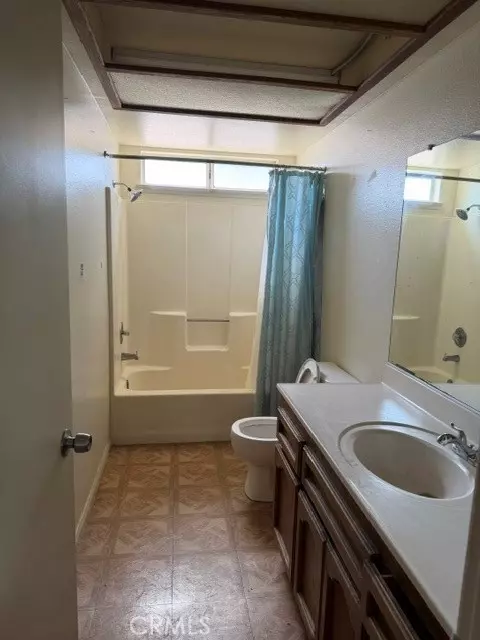 16581 Manzanita, Hesperia, CA 92345 photo 3