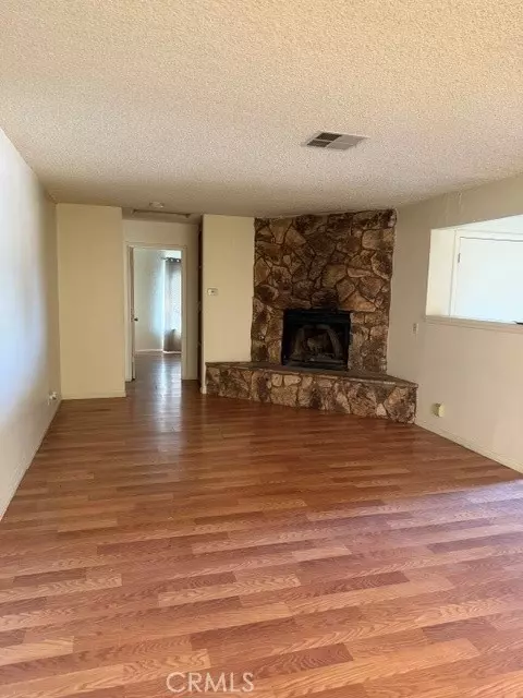 16581 Manzanita, Hesperia, CA 92345 photo 6