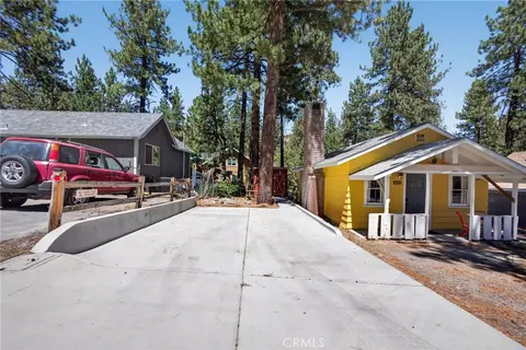 Exterior - 1858 Thrush, Wrightwood, CA 92397 photo 3 of 17