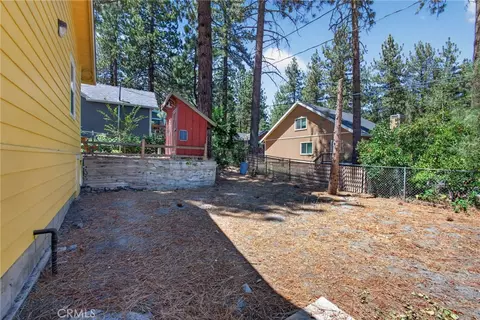 Exterior - 1858 Thrush, Wrightwood, CA 92397 photo 9 of 17