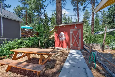 Exterior - 1858 Thrush, Wrightwood, CA 92397 photo 5 of 17